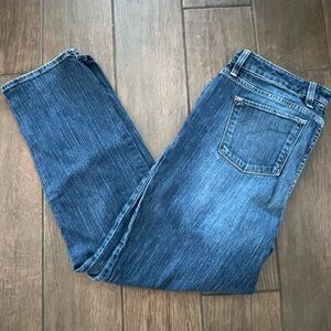 L.L. Bean Favorite Fit Straight Leg Medium Wash Jeans size 14 Reg